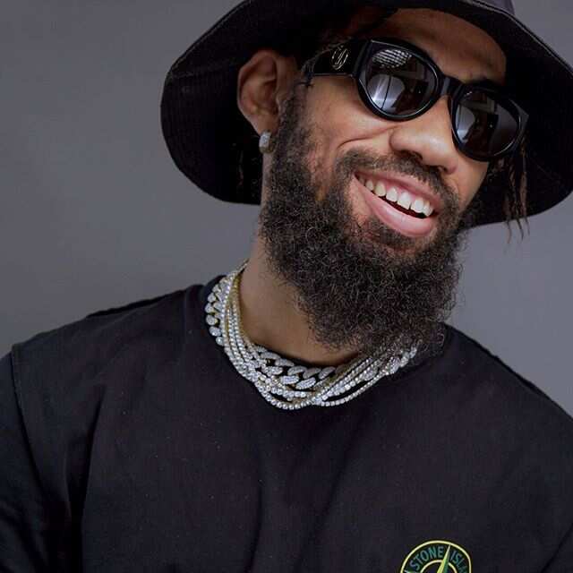 Phyno - Vibe ft. Flavour reactions