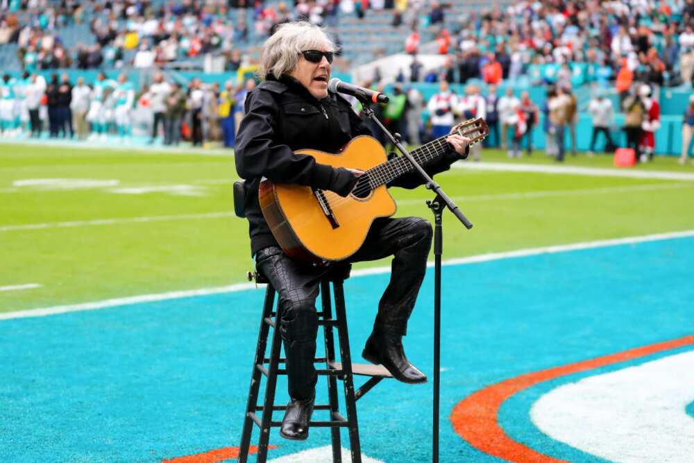 José Feliciano sings the National Anthem before the game between the Green Bay Packers and the Miami Dolphins