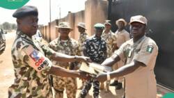 Photos emerge as Army rewards personnel for rejecting N1.5m bribe from cattle rustlers