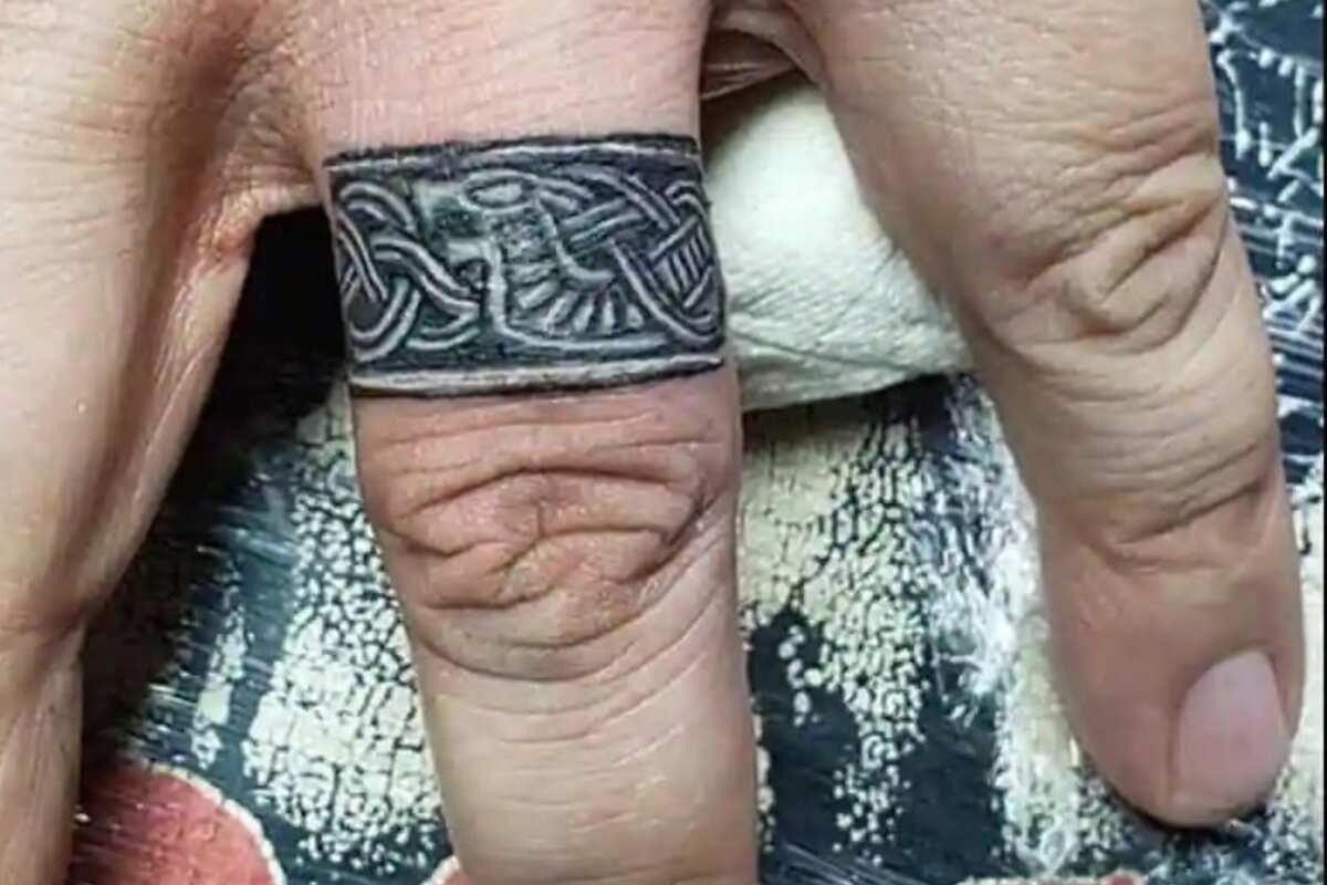 30+ Amazing Wrist Band tattoo designs done at Skullz Tattooz..