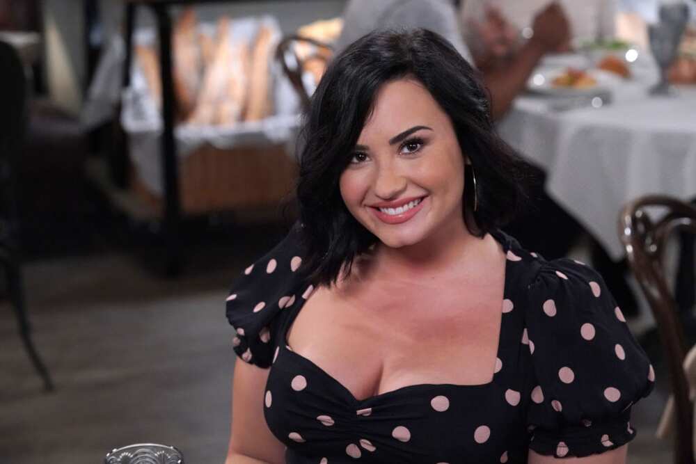 popular women in the world popular women in the world