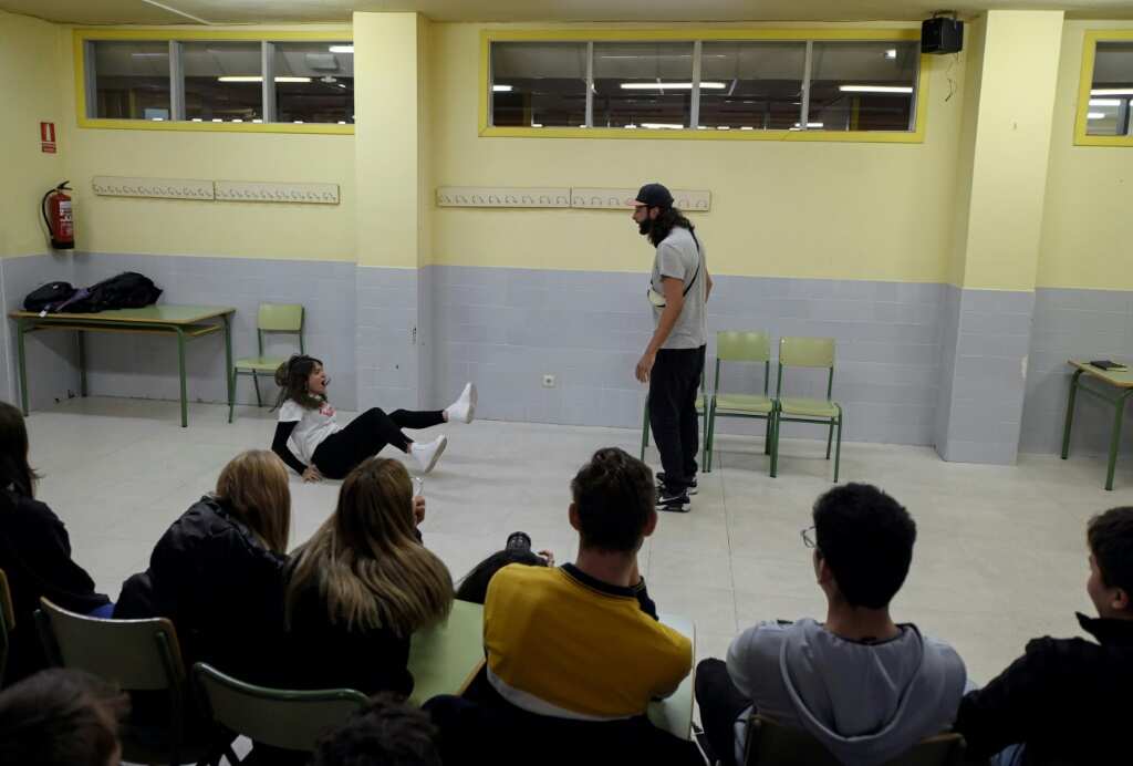 Interactive play gives Spain teens insight into gender violence