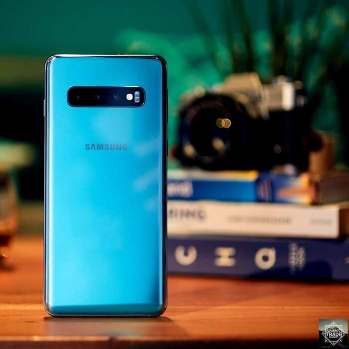 s10 us price