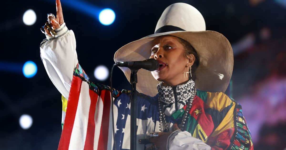 Erykah Badu apologises to the Obamas after recording former US President's 'maskless' party