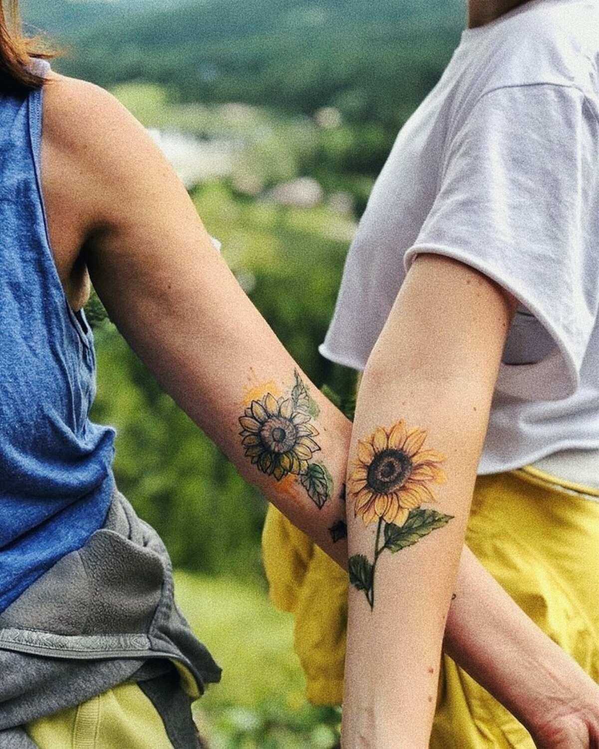 100 Best Friend Tattoos To Commemorate Friendship For You And Your Bestie |  Bored Panda