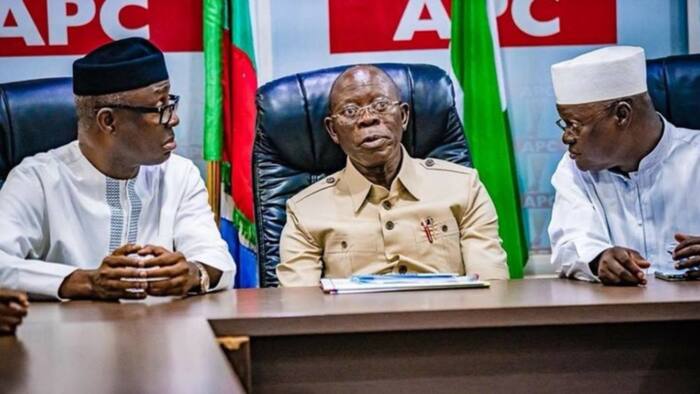 Oshiomhole to become senator? APC ex-boss gets serious warning, opposition