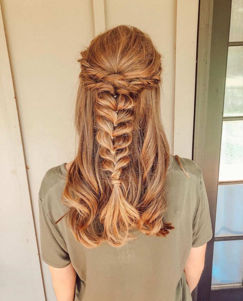 Dutch fishtail braid