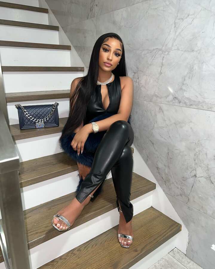 Ella Bands’ biography age, real name, parents, sister, ethnicity