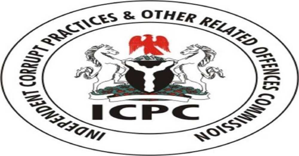 ICPC ta gurfanar da dan majalisar tarayya a kan karbar cin hanci daga 'yan kwangila ICPC ta gurfanar da dan majalisar tarayya a kan karbar cin hanci daga 'yan kwangila