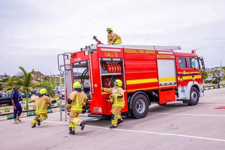 FG Say Officials of Fire Service May Start Carrying Guns