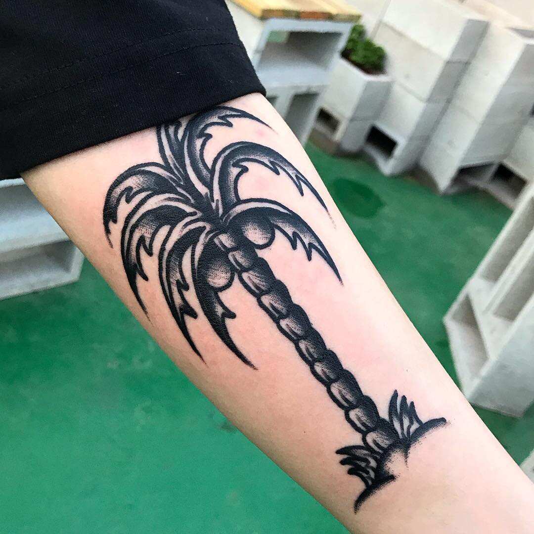 New Arrival Black Palm Tree Tattoo Designs Waterproof Body Temporary Fake  Leg Back Tatoo Sticker Good To Cover Scar Tattoo - Temporary Tattoos -  AliExpress