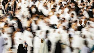 Muslim pilgrims stream out of Mecca for hajj high point
