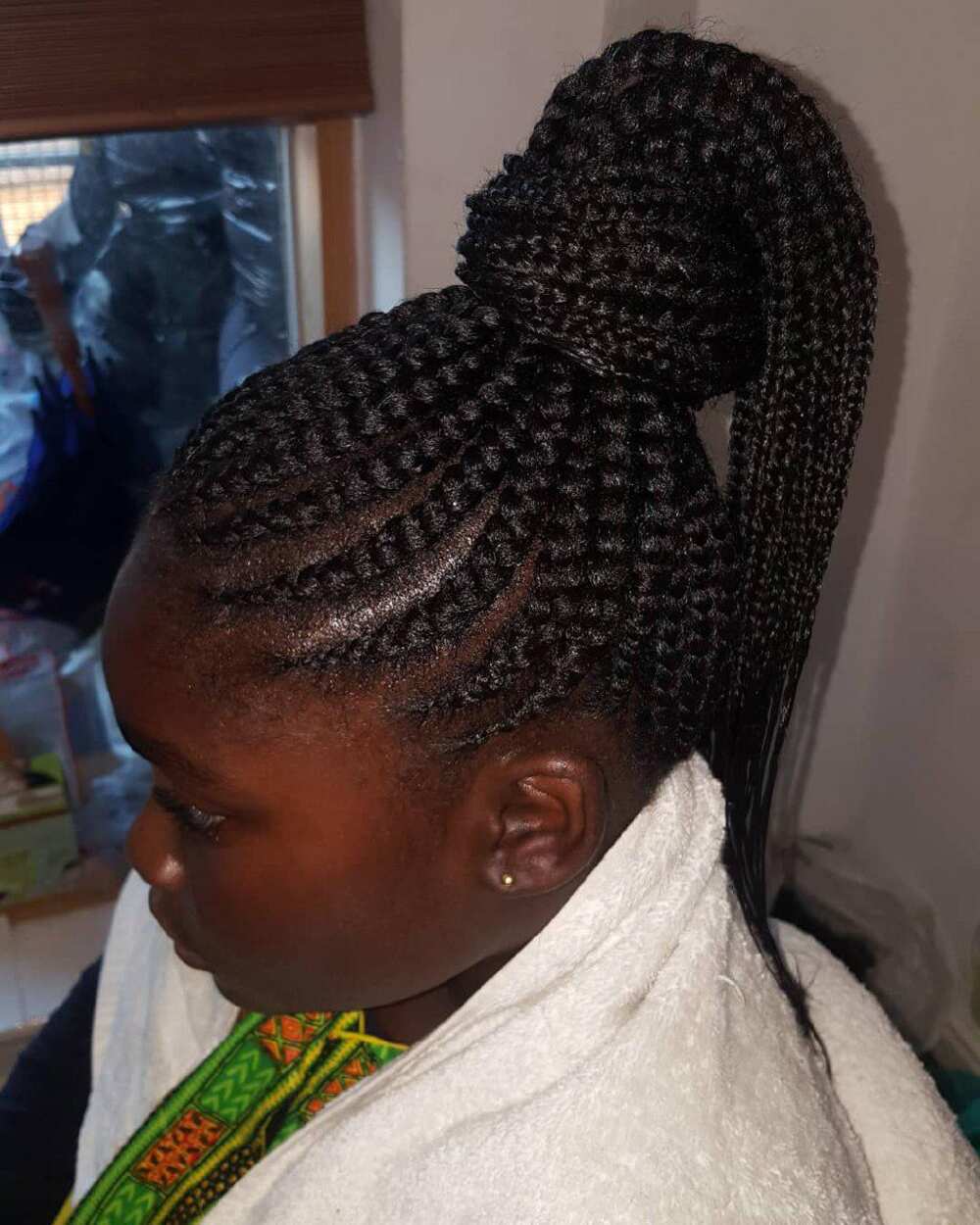 Weaving hairstyles