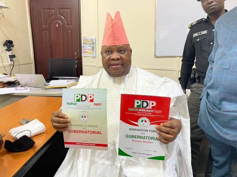 Osun 2022: Adeleke storms out of PDP reconciliation meeting, gives reason for action