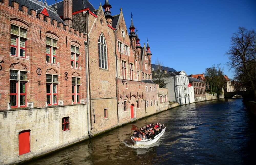 Bruges tourist authorities are encouraging tourists to see beyond the centre of the city, and visit at offpeak times