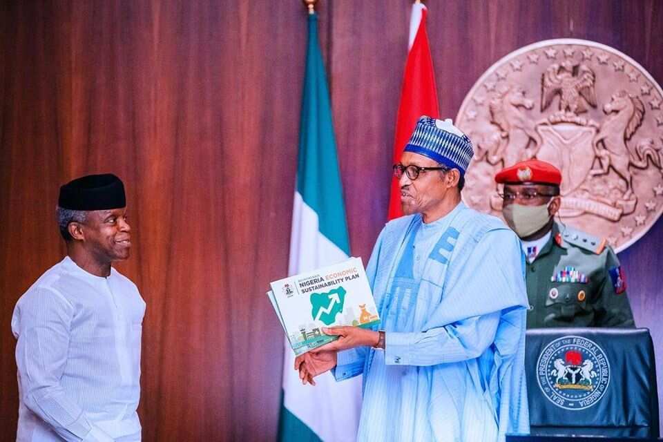 Osinbajo yayin gabatar da tsare-tsaren yadda Najeriya za ta farfado da tattalin arziki
Hakkin mallakar Hoto: Fadar shugaban kasa