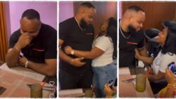 "They dated for 7 years": Lady buys engagement ring, proposes marriage to her boyfriend in public