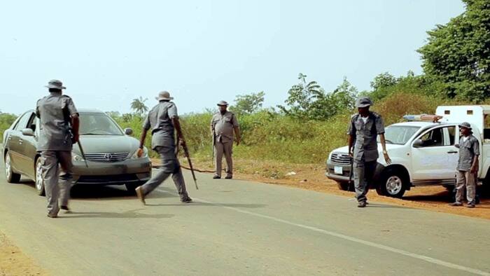 Just In: Smugglers attack Customs in Lagos, seize rifle, vehicle