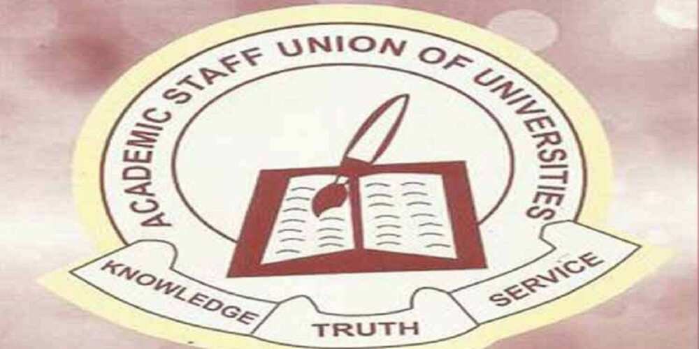 A haramta wa yaran masu riƙe da muƙaman siyasa zuwa karatu ƙasashen waje, in ji ASUU A haramta wa yaran masu riƙe da muƙaman siyasa zuwa karatu ƙasashen waje, in ji ASUU