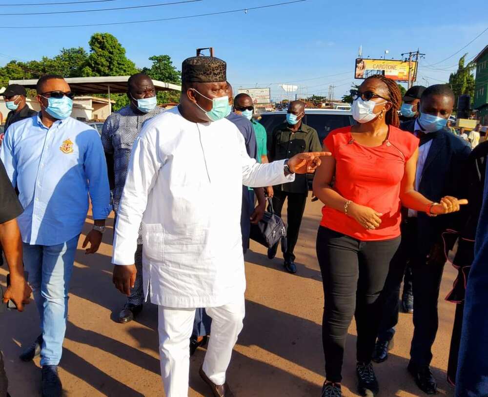 Governor Ugwuanyi leads rescue operation at accident scene