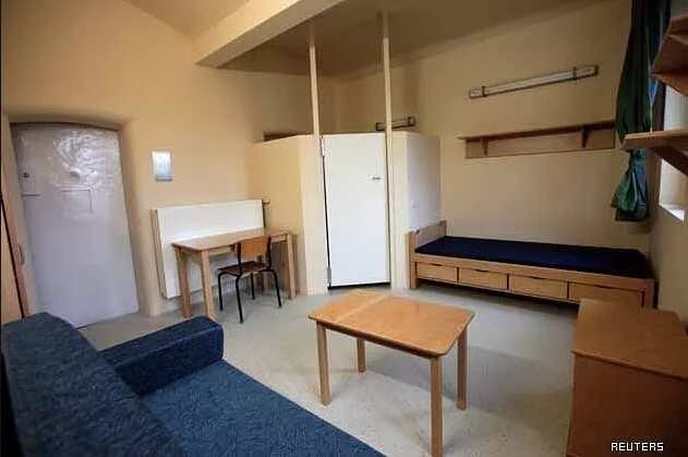 12 Prison Cells That Are More Luxurious Than Your College Hostel Room