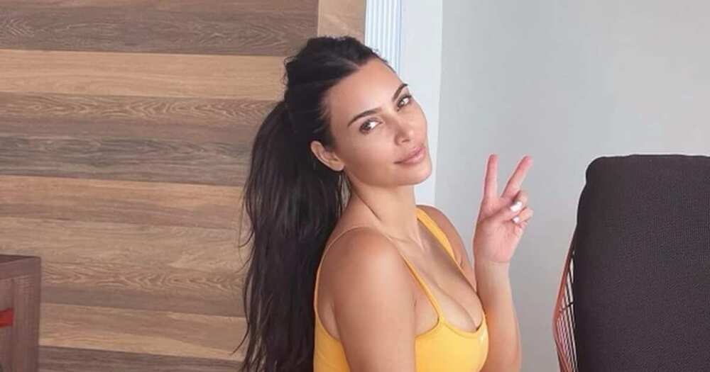Kim Kardashian, home, celebrity, Calabasas