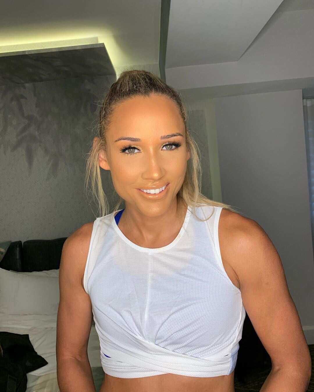 Lolo Jones biography: age, parents, ethnicity, net worth ...