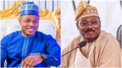 Governor Ajimobi for rebuilds Yinka Ayefele's music house, singer thanks him