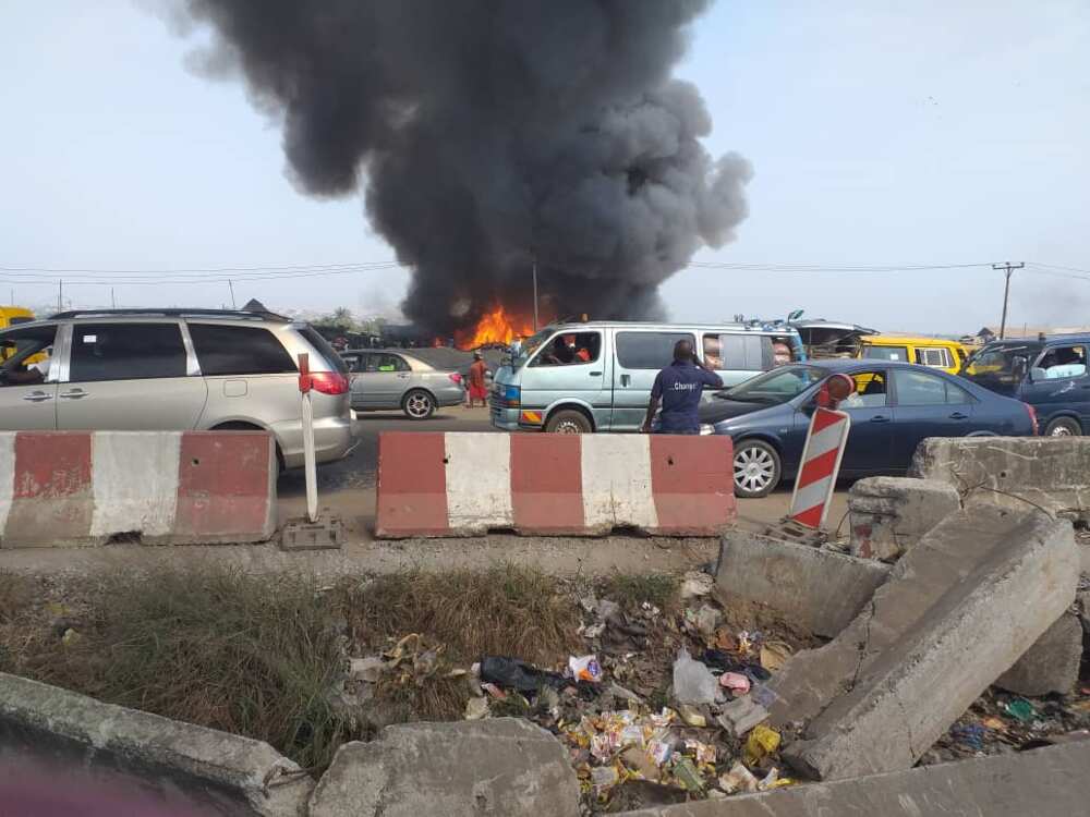 Gobara ta tashi a kasuwar Kara da ke hanyar titin Lagas-Ibadan