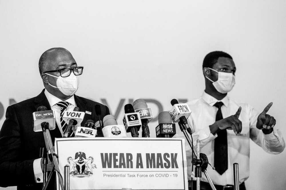 Korona ta harbi sabbin mutane 180 a Najeriya, Bauchi da Kaduna sun yi sama Korona ta harbi sabbin mutane 180 a Najeriya, Bauchi da Kaduna sun yi sama