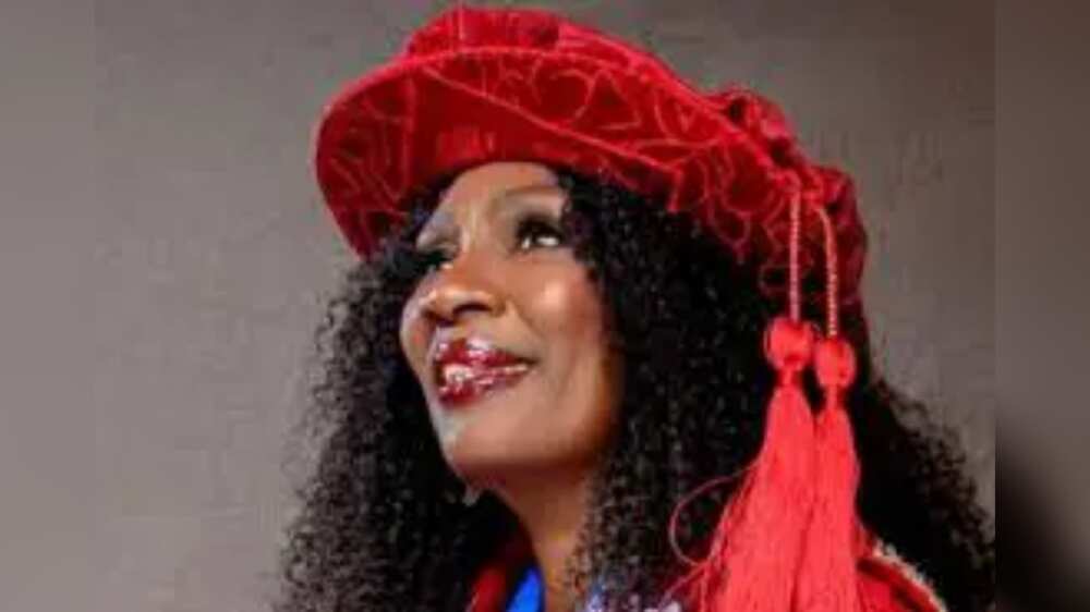 Nnenna Oti. Nnenna Oti.
