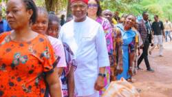 Popular southeast governor joins queue, speaks about election