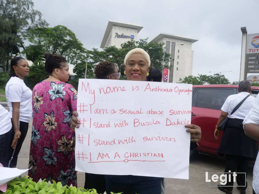 HAPPENING NOW: Heavy police presence at Lagos COZA church as Nigerians protest against Fatoyinbo (photos)