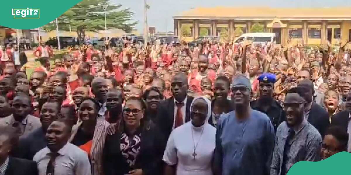 Watch video: Kwara governor visits school where 35 students scored 300 and above