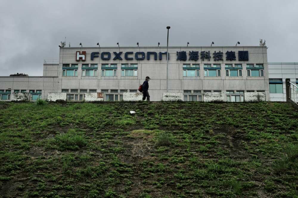 Foxconn predicts a three-digit growth for its artificial intelligence server business due to robust demand for AI products like ChatGPT Foxconn predicts a three-digit growth for its artificial intelligence server business due to robust demand for AI products like ChatGPT