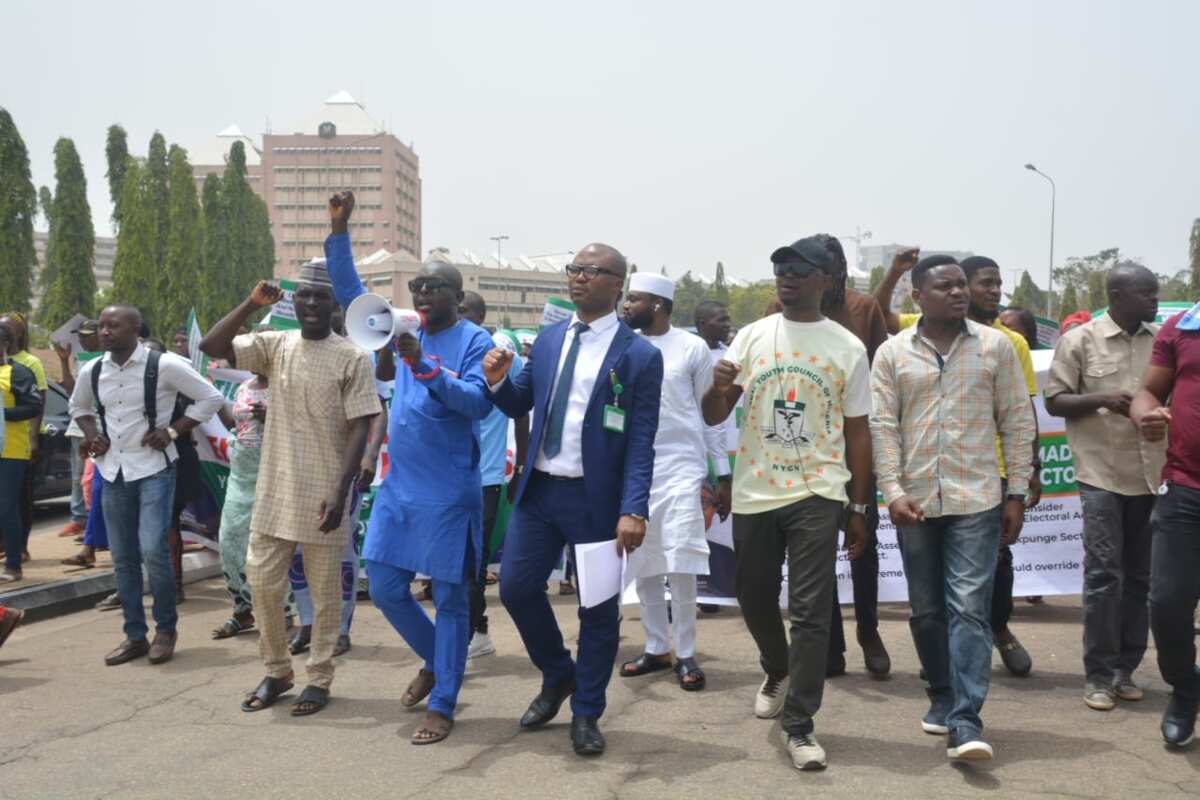 BREAKING: NYCN leads massive protest to National Assembly over Electoral Act