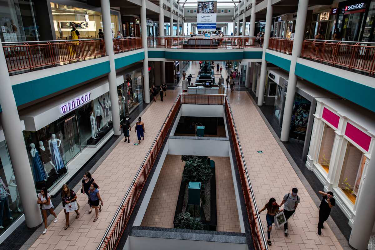 what is the largest mall in america