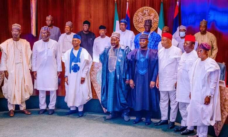 President Buhari/APC Governors/Old and New Naira Notes