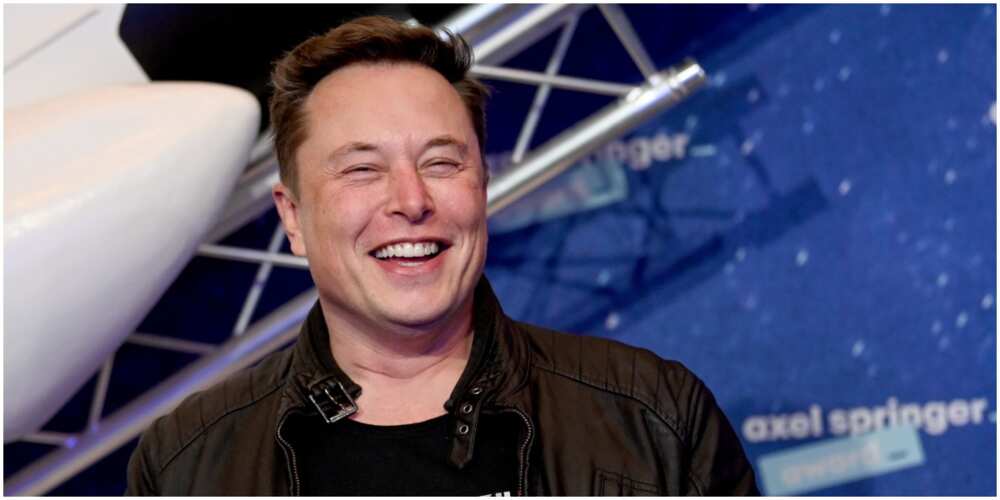 Bitcoin Investors Lose Over $5,000 after Elon Musk, Tesla Controversial Decision