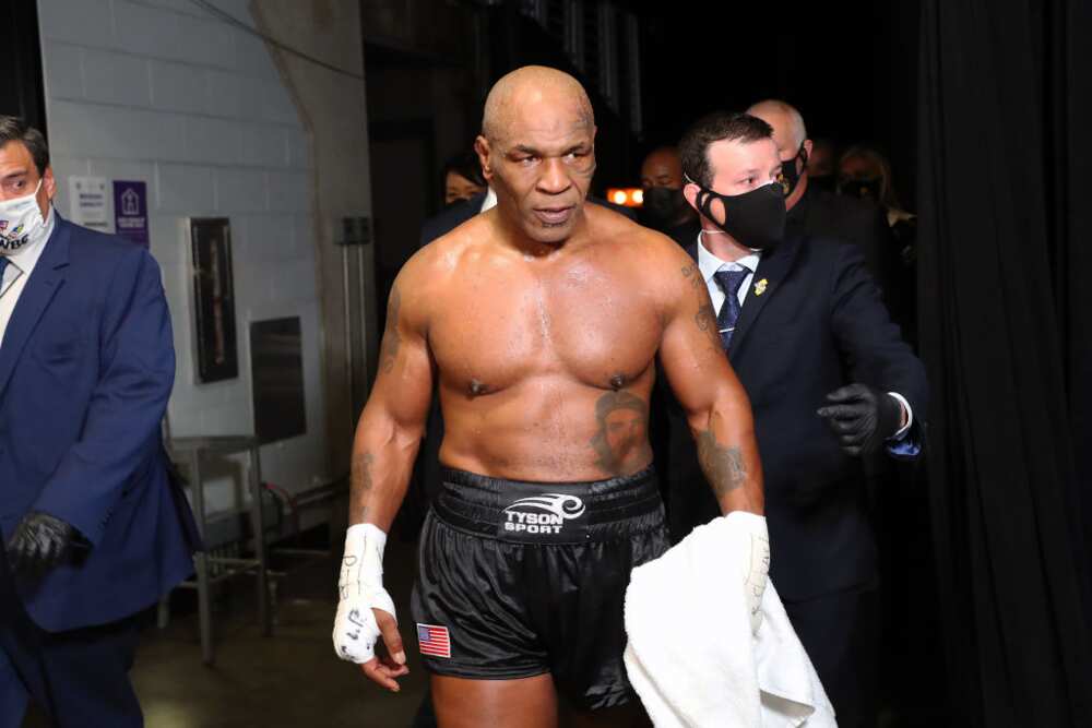 Biographie de Mike Tyson: palmarès, fortune, poids, taille, enfants Biographie de Mike Tyson: palmarès, fortune, poids, taille, enfants