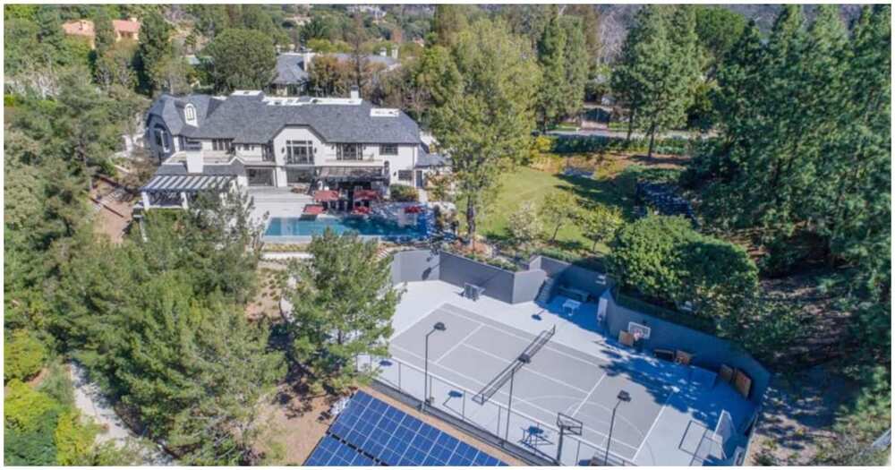 Justin and Hailey Bieber's Los Angeles mansion