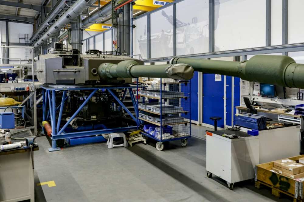 Rheinmetall provides parts for Leopard battle tanks Rheinmetall provides parts for Leopard battle tanks