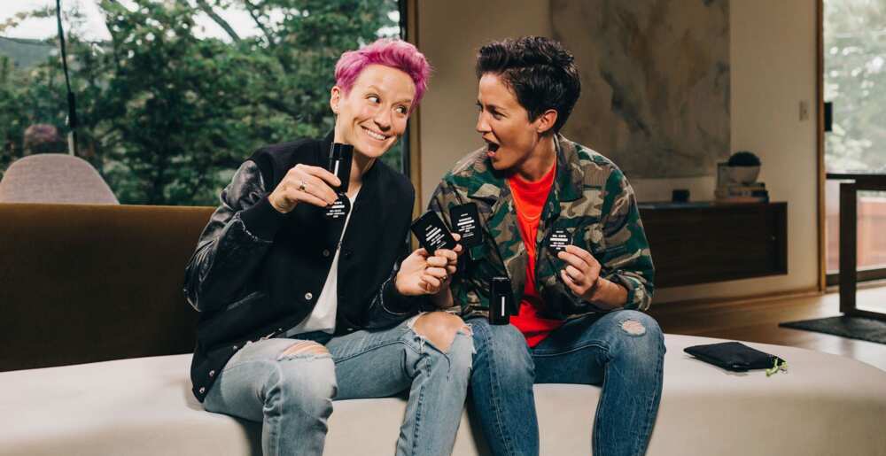 Megan Rapinoe twin Megan Rapinoe twin