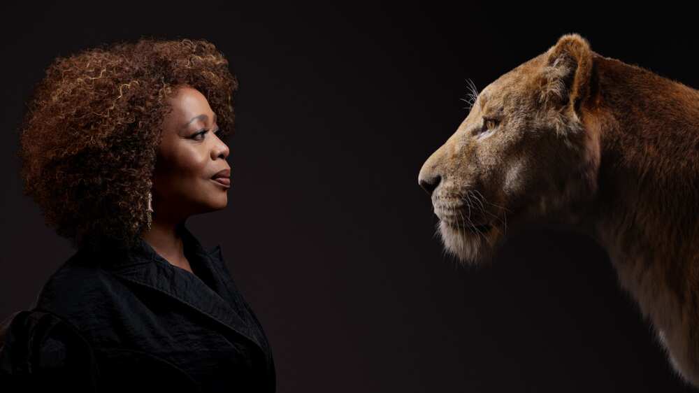 Alfre Woodard height Alfre Woodard height