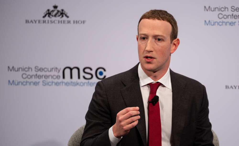 Mark Zuckerberg, Facebook, Meta, Snapchat