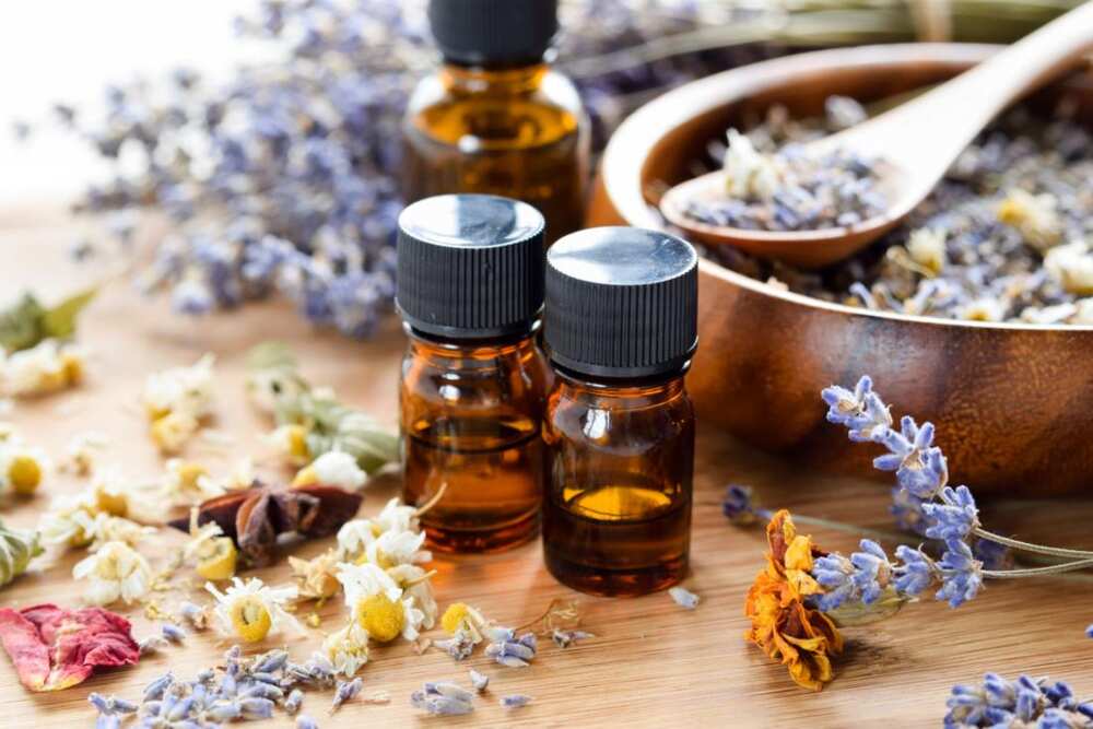 Essential oil you can use to get your lover back