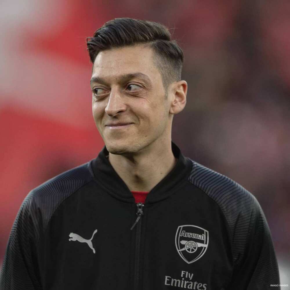 mesut özil