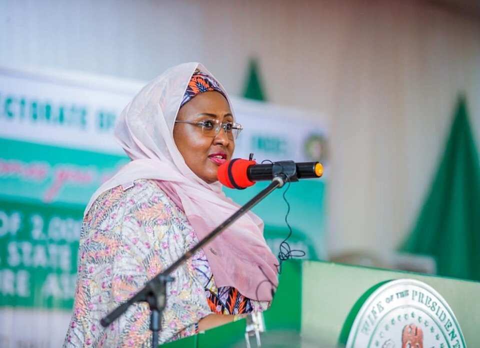 Yawan yaran da ba su karatun boko a Arewa ya na damun Aisha Buhari