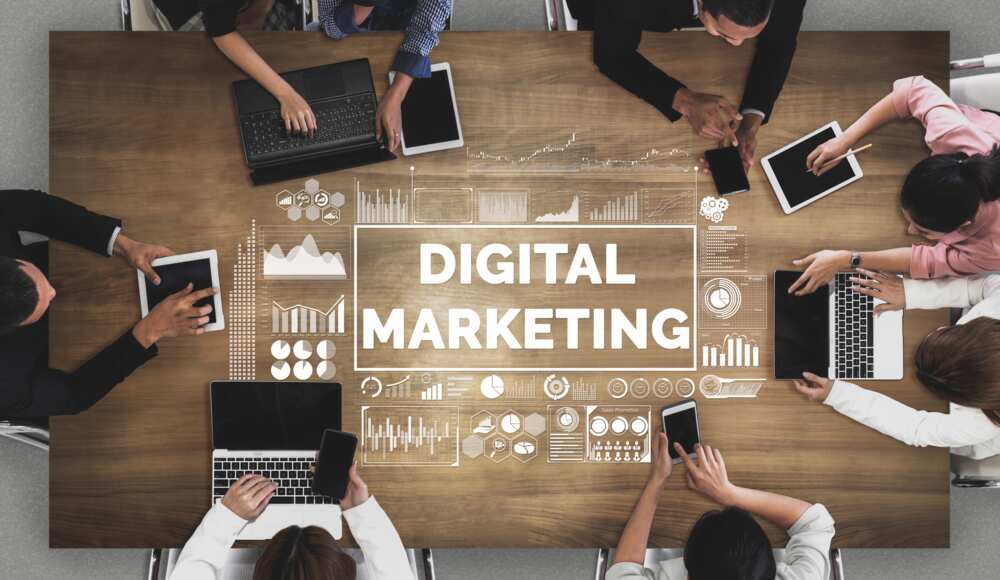 Web marketing Web marketing