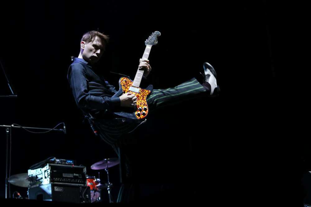Alex Kapranos: chanteur de Franz Ferdinand, amant de Clara Luciani Alex Kapranos: chanteur de Franz Ferdinand, amant de Clara Luciani